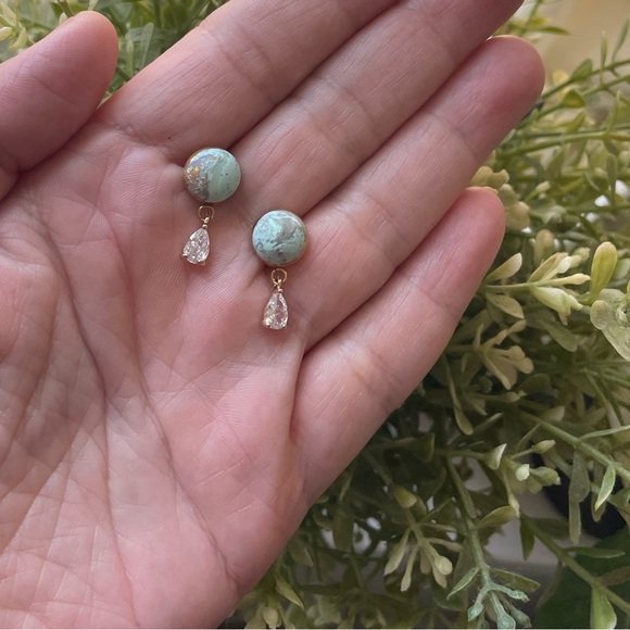 Dainty Green Matte Stone Effect CZ 🌟🌟🌟 - Picture 3 of 6